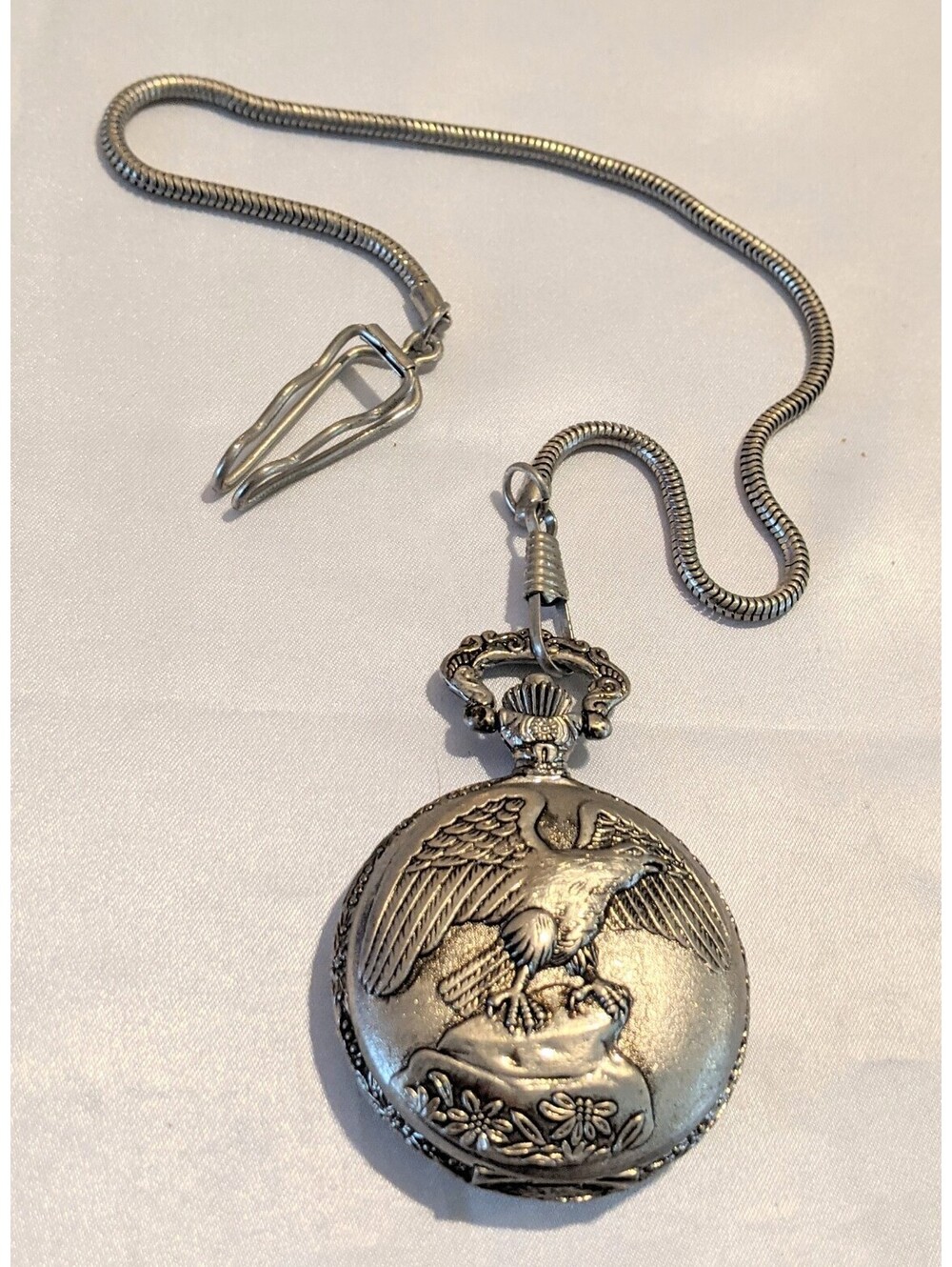 Vintage Xanadu American Eagle Silver Tone Quartz Pocket Watch Needs Battery